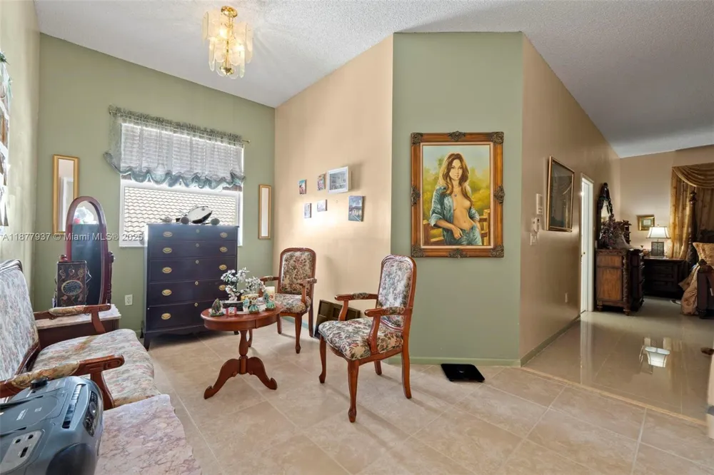 4957 SW 162nd Ave Miramar, FL 33027