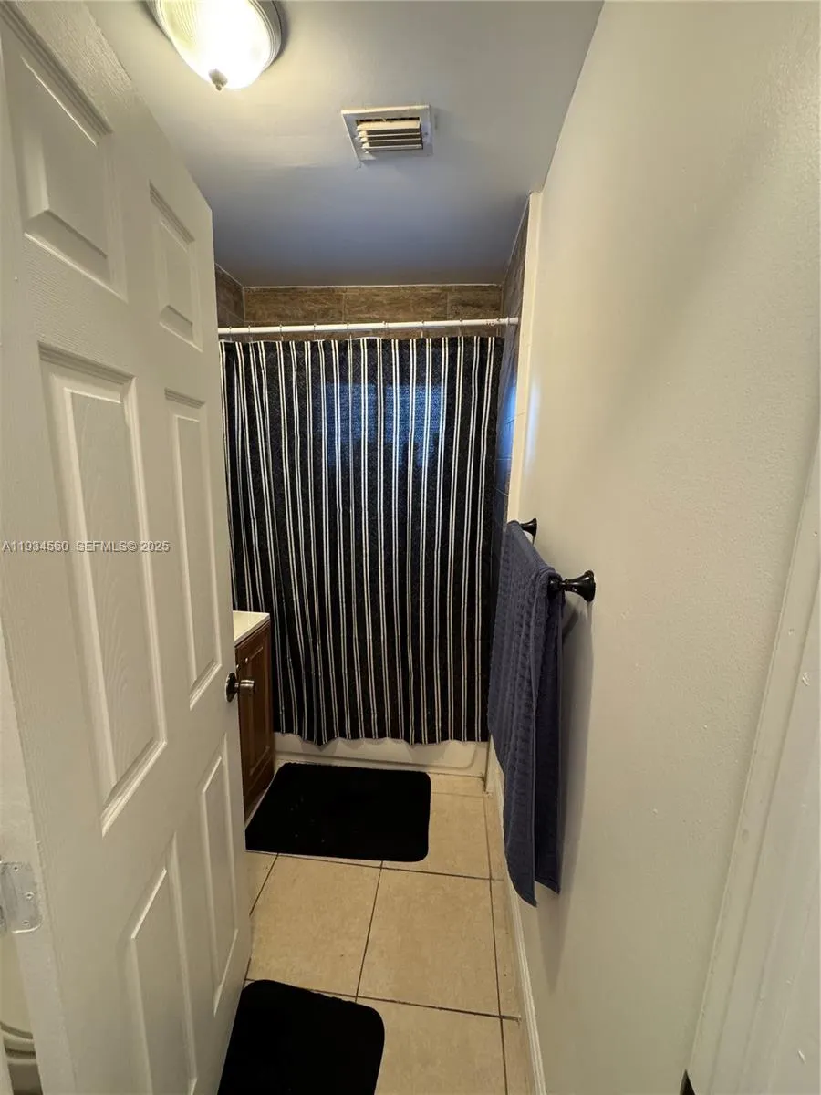 2227 NW 9th Ct Fort Lauderdale, FL 33311
