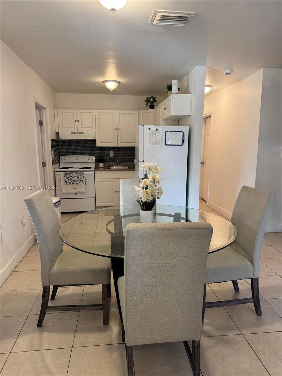 2227 NW 9th Ct Fort Lauderdale, FL 33311