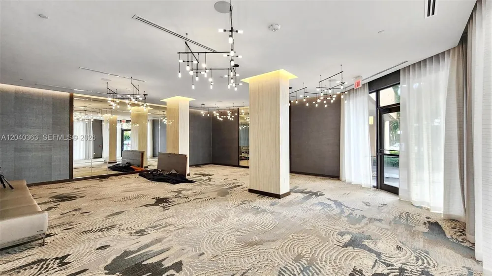 10175 Collins Ave #103 Bal Harbour, FL 33154