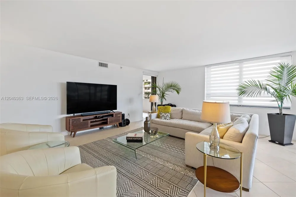 10175 Collins Ave #103 Bal Harbour, FL 33154