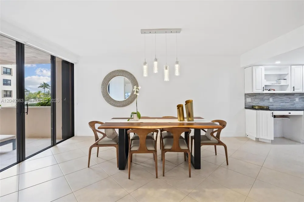 10175 Collins Ave #103 Bal Harbour, FL 33154