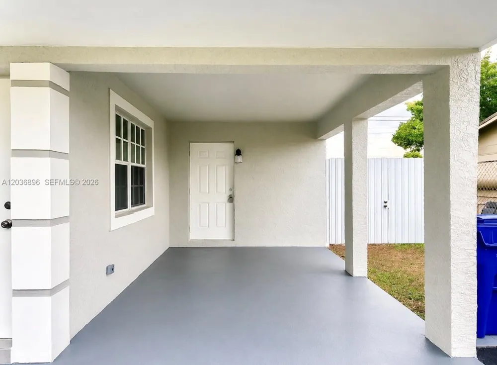 3040 NW 20th St Fort Lauderdale, FL 33311