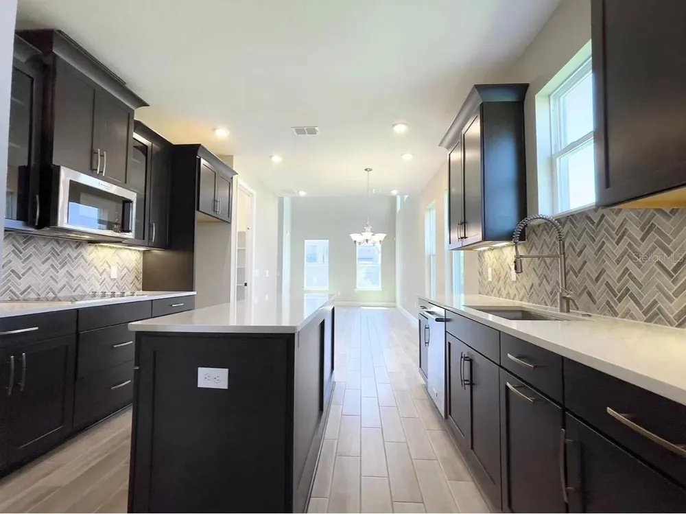 7349 ALPINE BUTTERFLY LANE Orlando, FL 32819