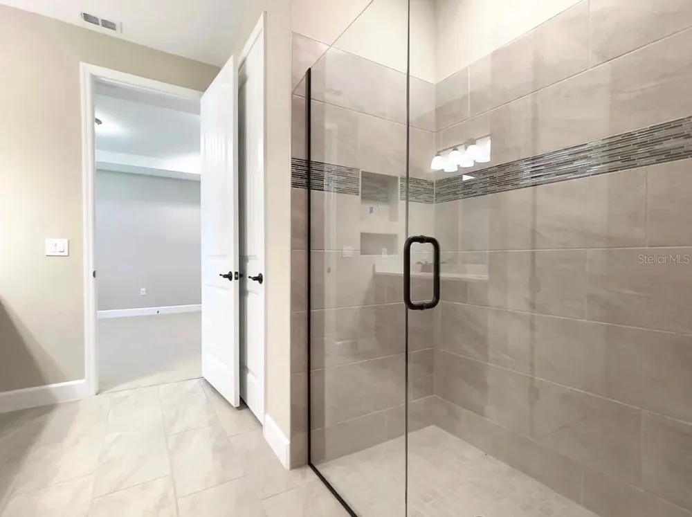 7349 ALPINE BUTTERFLY LANE Orlando, FL 32819
