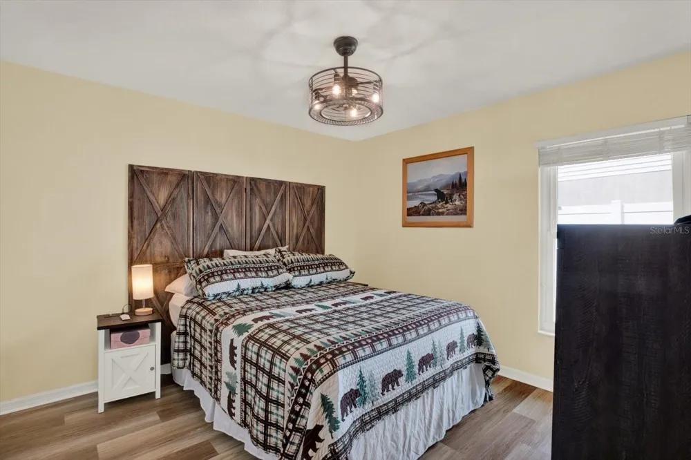7123 48TH AVENUE E Palmetto, FL 34221