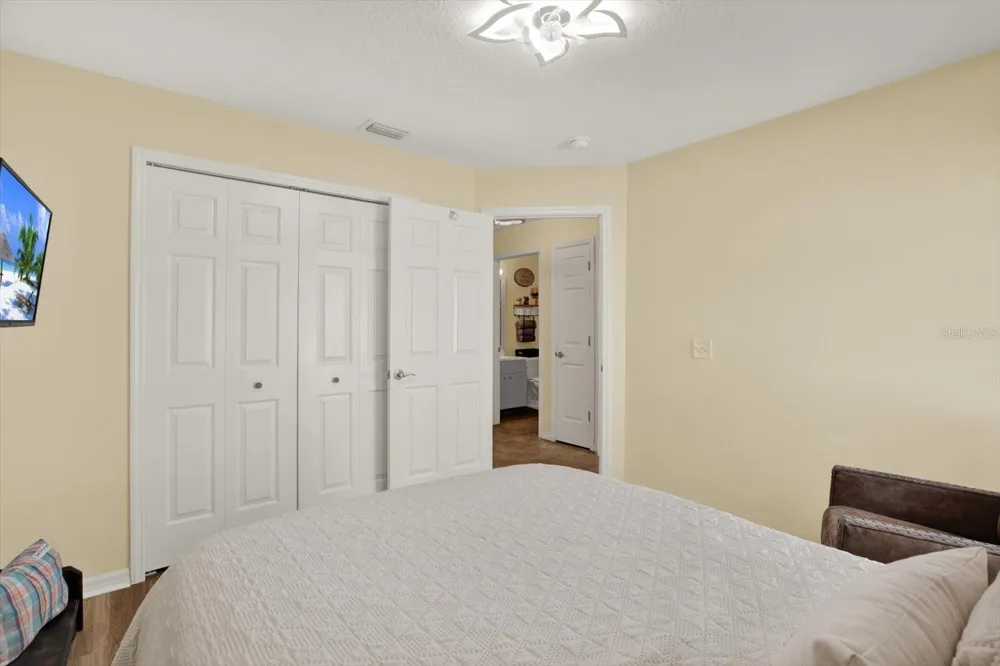 7123 48TH AVENUE E Palmetto, FL 34221