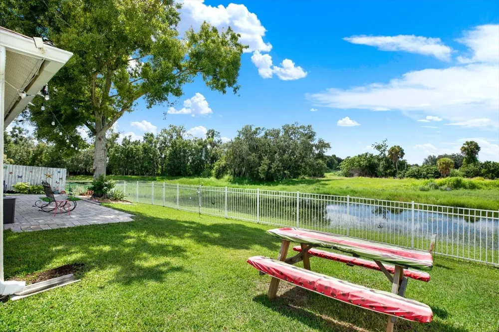 7123 48TH AVENUE E Palmetto, FL 34221