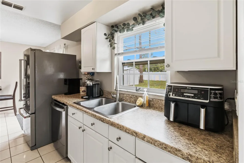 2948 COLORADO AVENUE Orlando, FL 32826