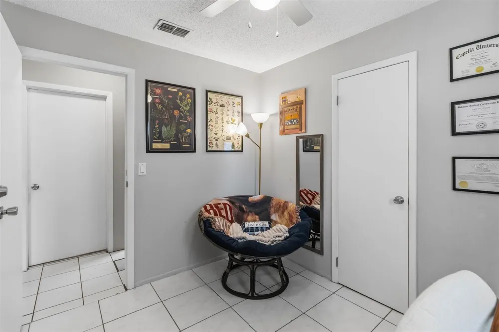 2948 COLORADO AVENUE Orlando, FL 32826