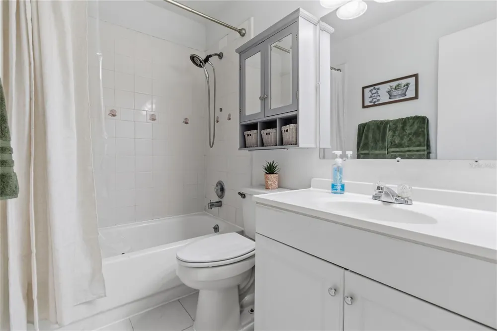 2948 COLORADO AVENUE Orlando, FL 32826