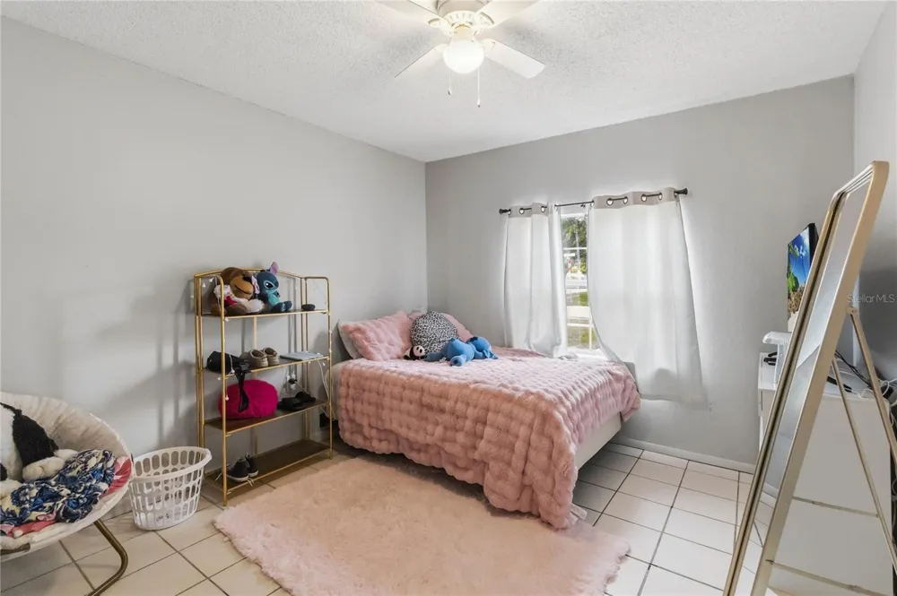 2948 COLORADO AVENUE Orlando, FL 32826