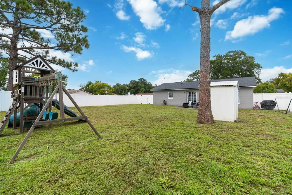 2948 COLORADO AVENUE Orlando, FL 32826