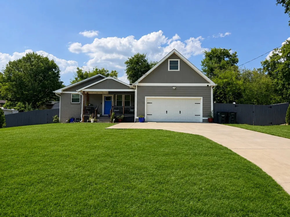 111 Lynn Dr Hendersonville, TN 37075