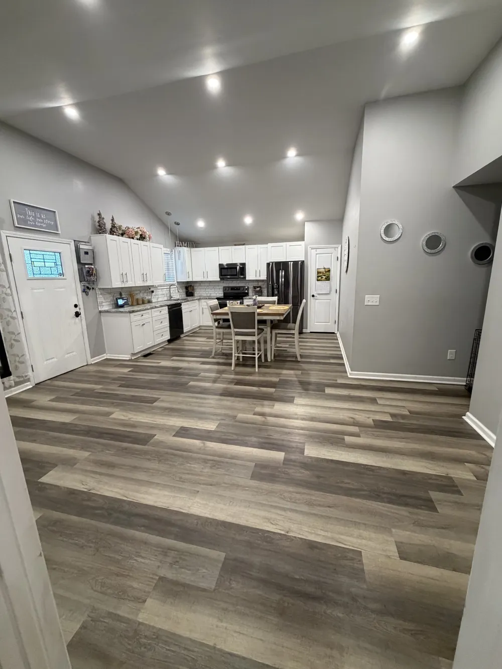 111 Lynn Dr Hendersonville, TN 37075