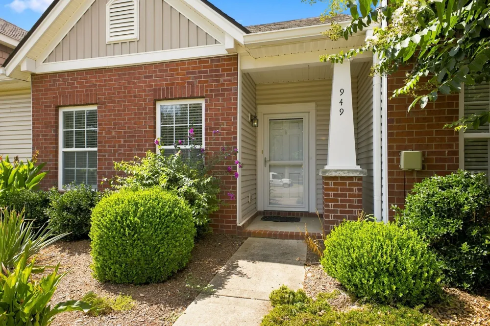 949 Seven Oaks Blvd Smyrna, TN 37167
