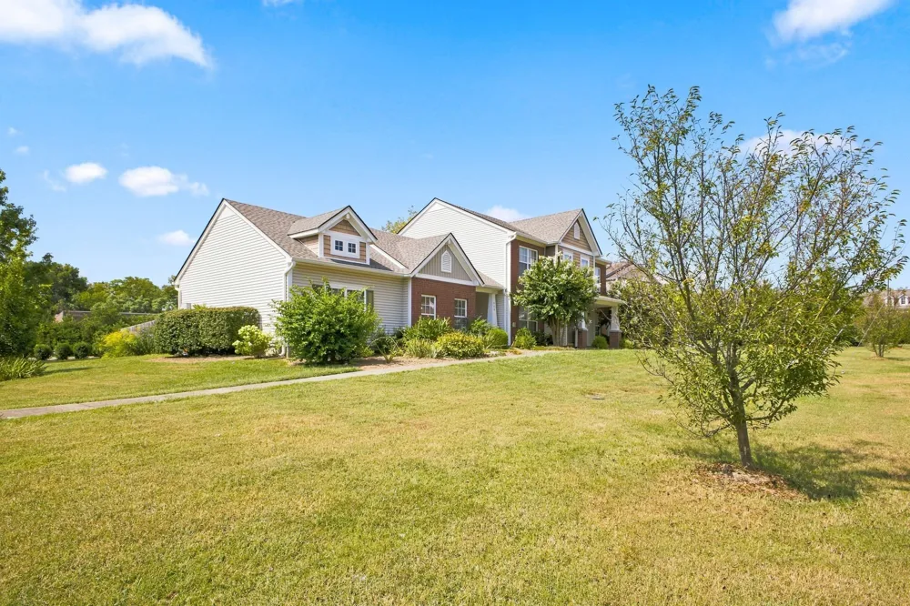 949 Seven Oaks Blvd Smyrna, TN 37167