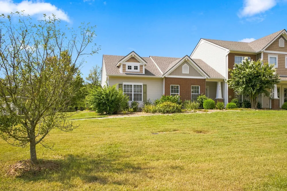 949 Seven Oaks Blvd Smyrna, TN 37167