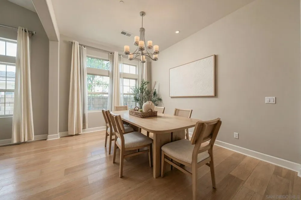 13656 Clover Hill Way San Diego, CA 92130