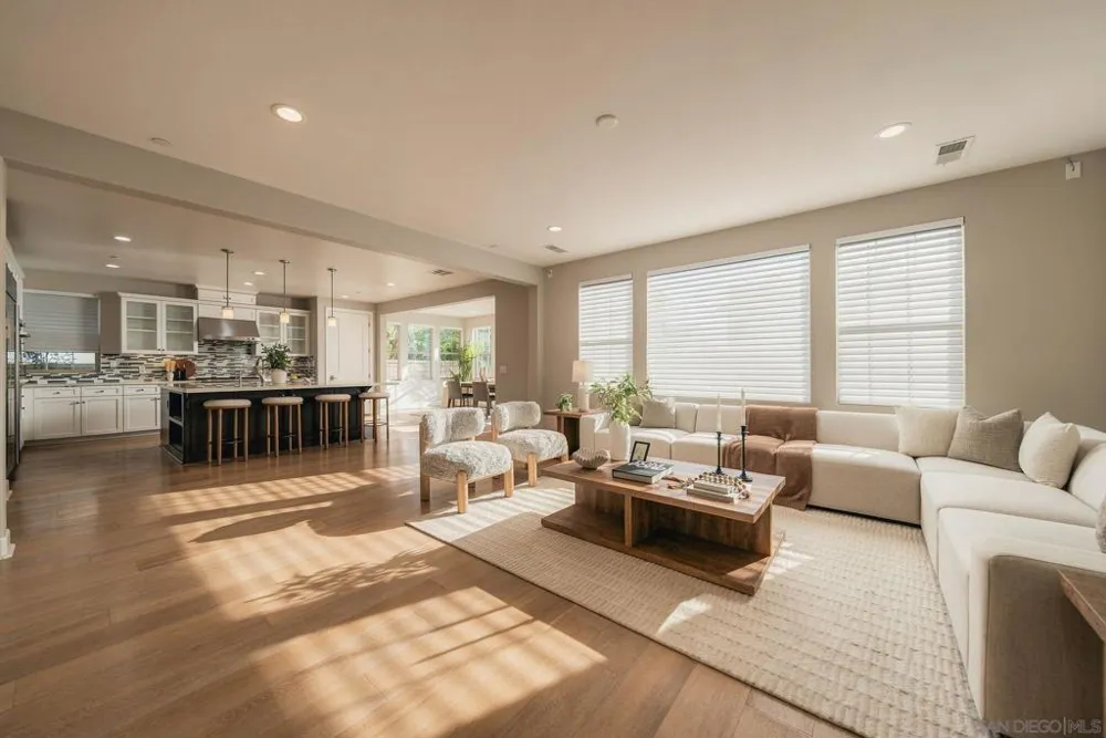 13656 Clover Hill Way San Diego, CA 92130