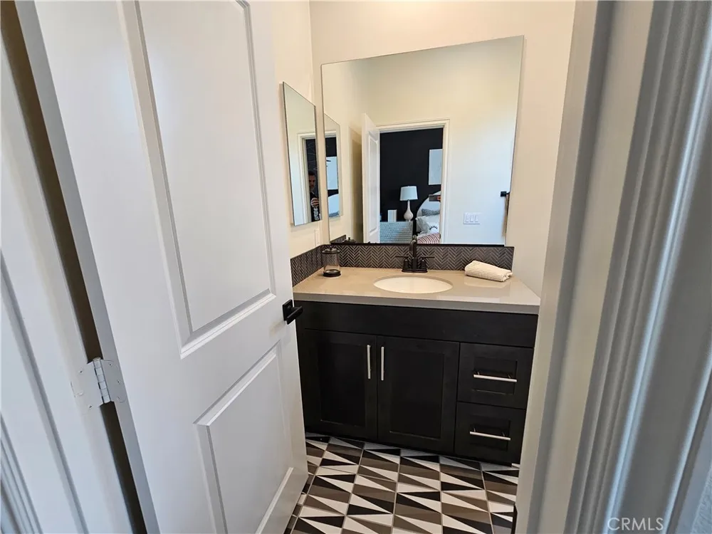 3748 Verdana Circle La Verne, CA 91750
