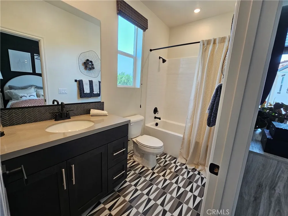 3748 Verdana Circle La Verne, CA 91750