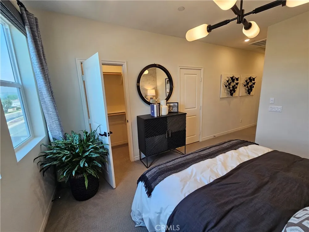 3748 Verdana Circle La Verne, CA 91750