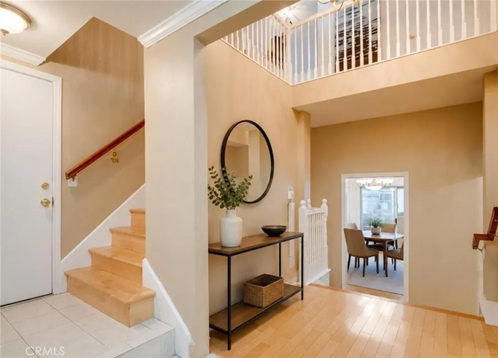 3863 Cazador Los Angeles, CA 90065