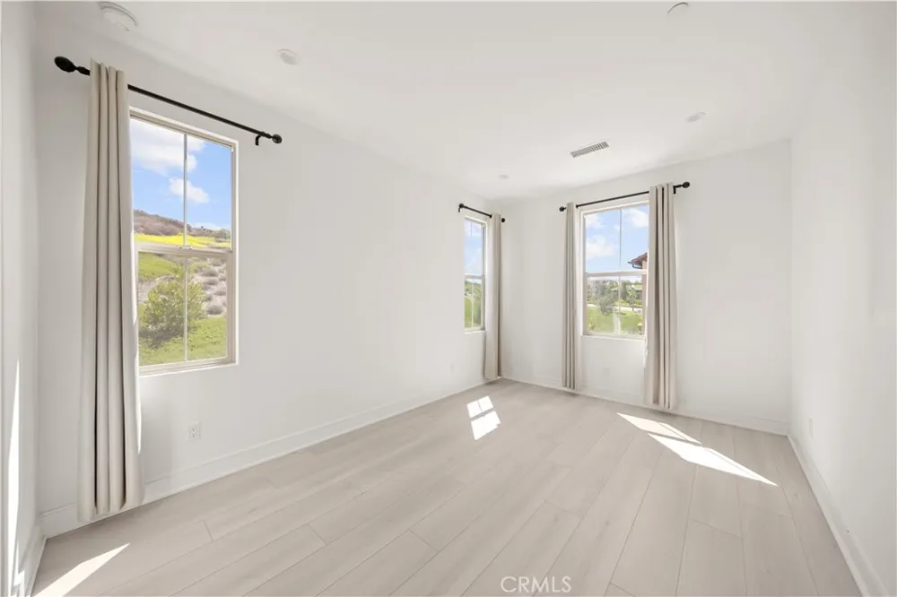 134 Spotted Quail Irvine, CA 92618