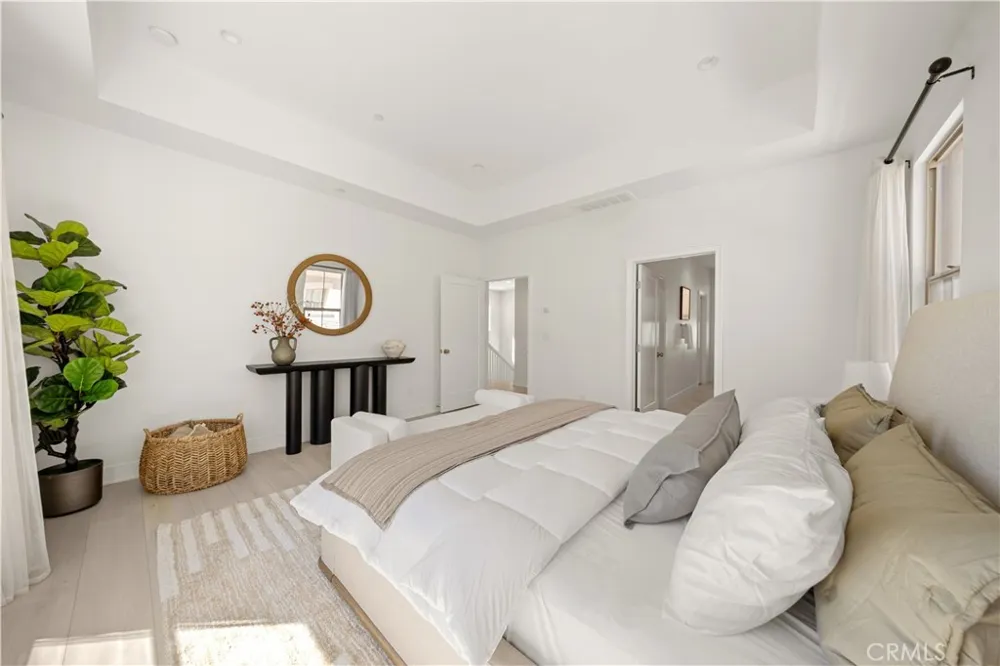 134 Spotted Quail Irvine, CA 92618