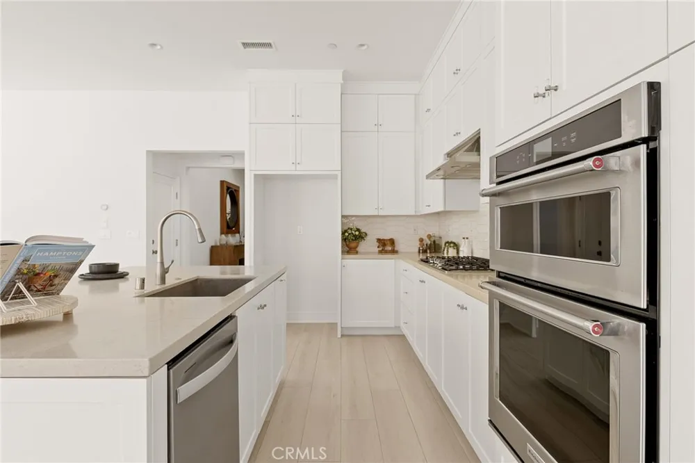 134 Spotted Quail Irvine, CA 92618