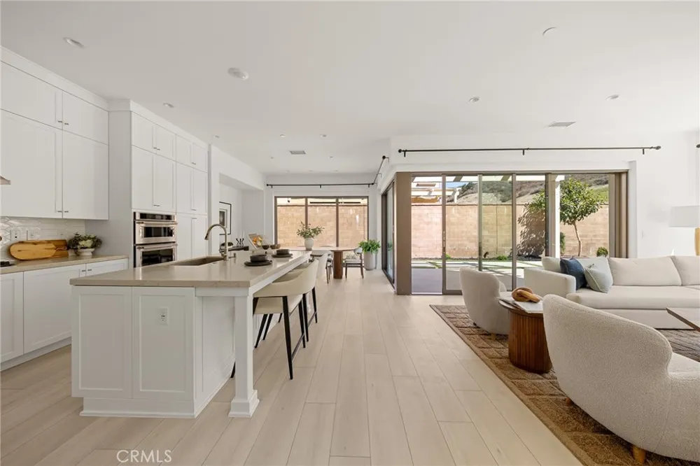 134 Spotted Quail Irvine, CA 92618