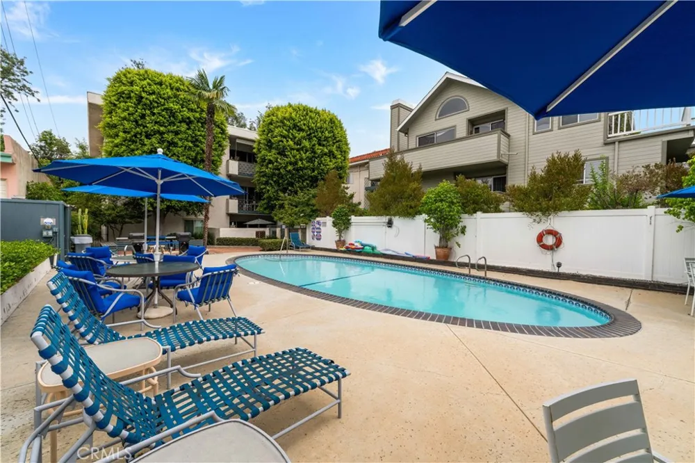 985 E California Boulevard Pasadena, CA 91106