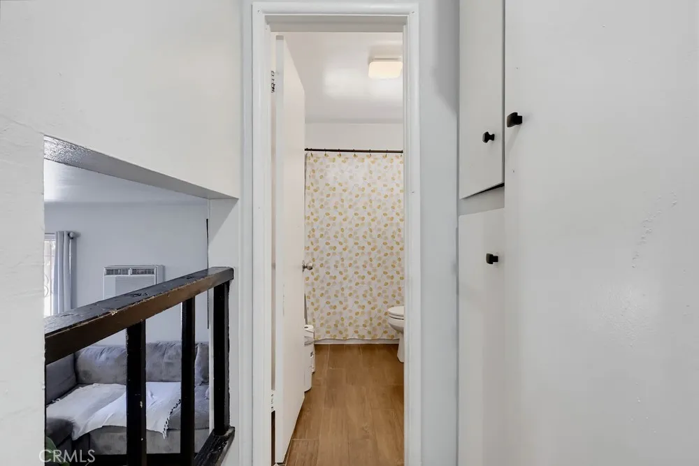 5020 Aldama Street Los Angeles, CA 90042