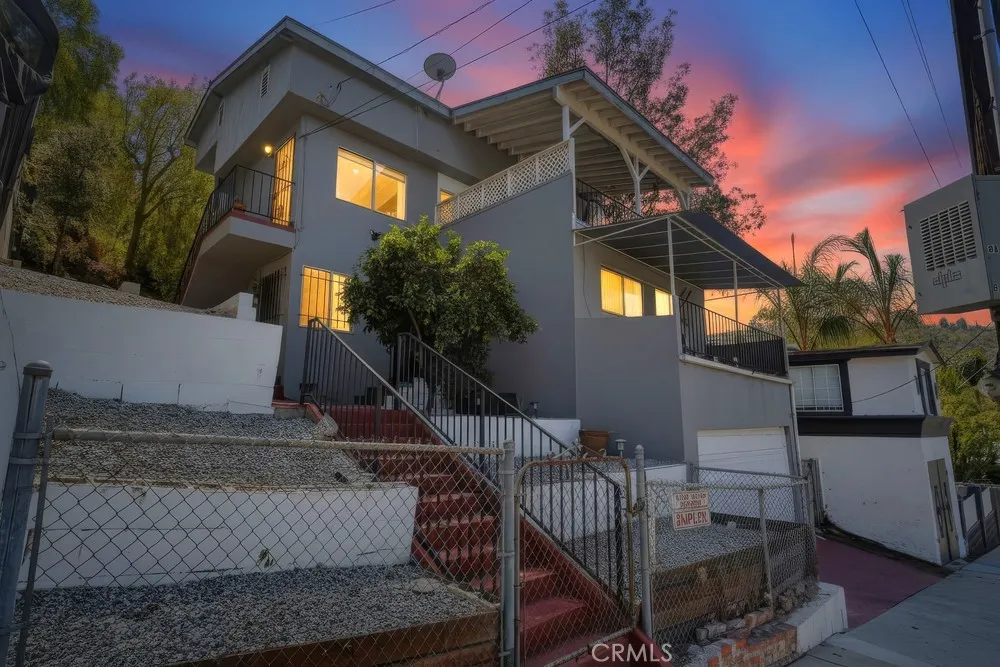 5020 Aldama Street Los Angeles, CA 90042