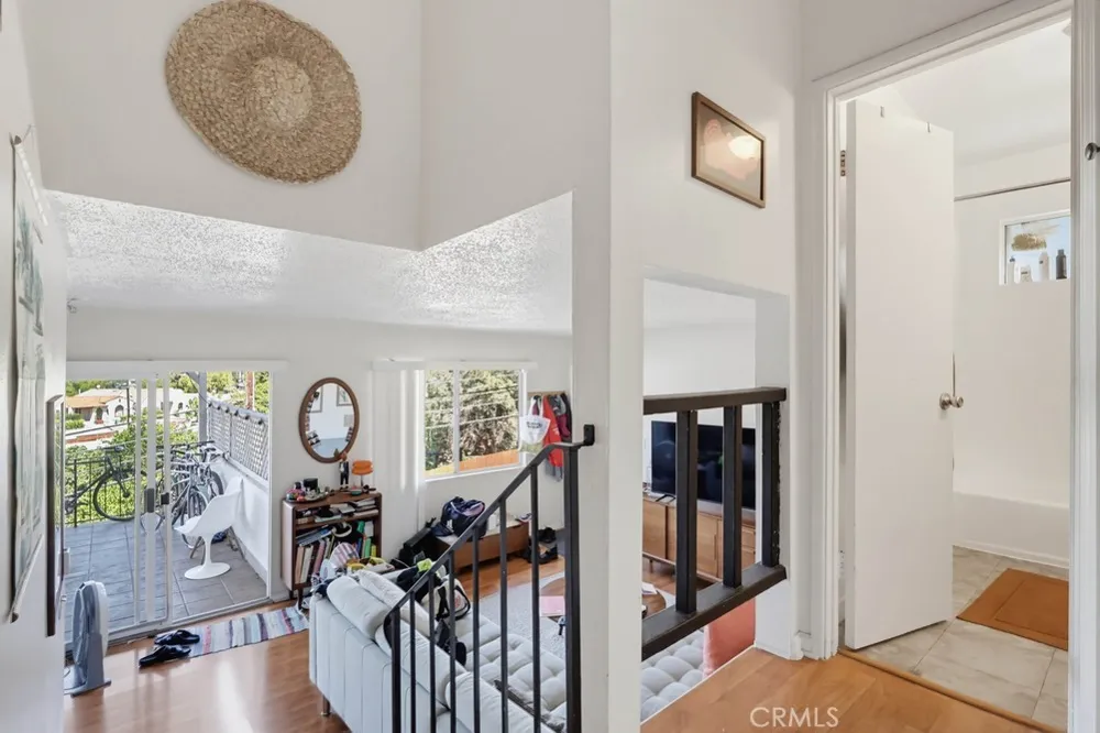 5020 Aldama Street Los Angeles, CA 90042
