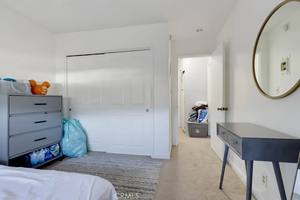5020 Aldama Street Los Angeles, CA 90042