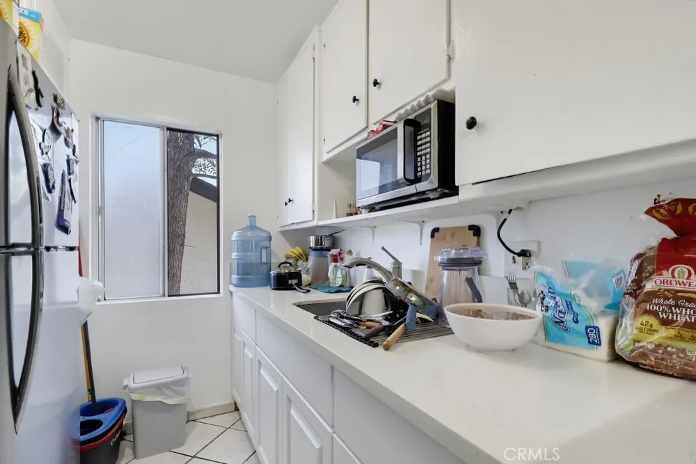 5020 Aldama Street Los Angeles, CA 90042