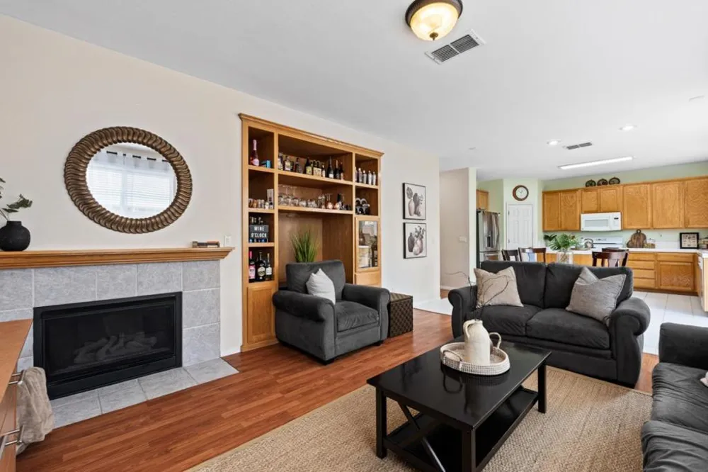 2943 Rugby Court Tracy, CA 95377