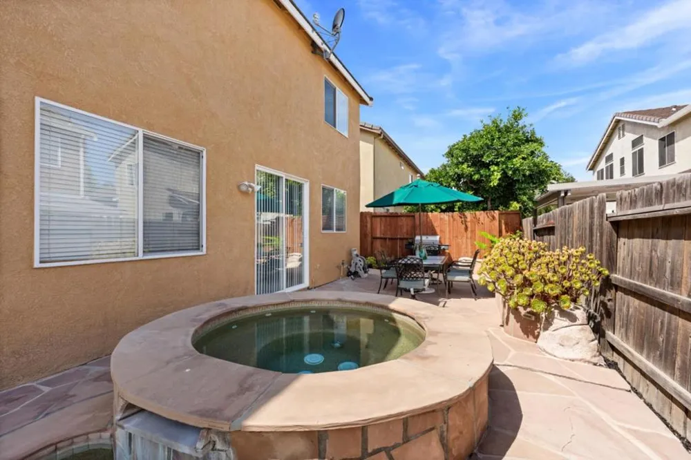 2943 Rugby Court Tracy, CA 95377