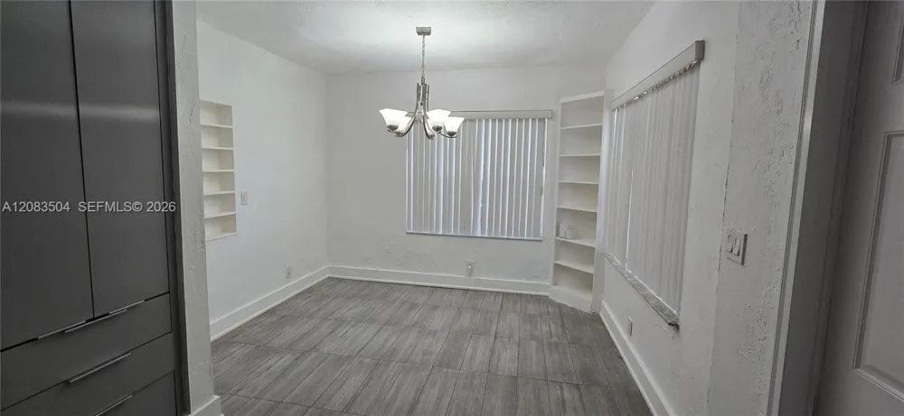 455 NE 131st St North Miami, FL 33161