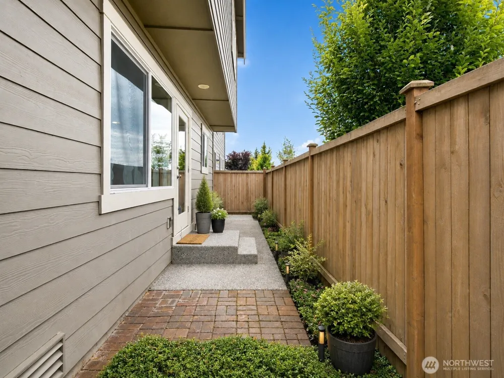 10675 186th Street Ct E Puyallup, WA 98374