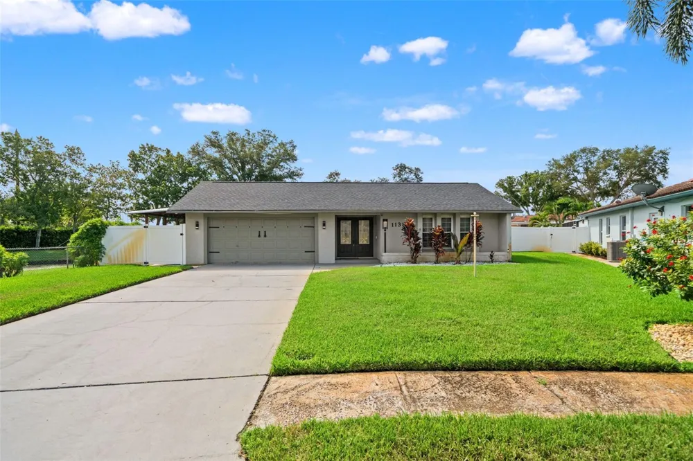 11312 ROBERT DR. Seminole, FL 33778