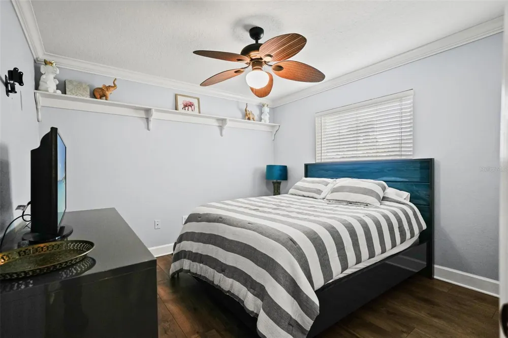 11312 ROBERT DR. Seminole, FL 33778