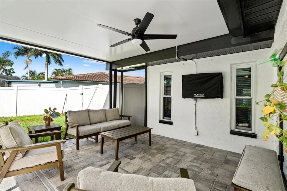 11312 ROBERT DR. Seminole, FL 33778