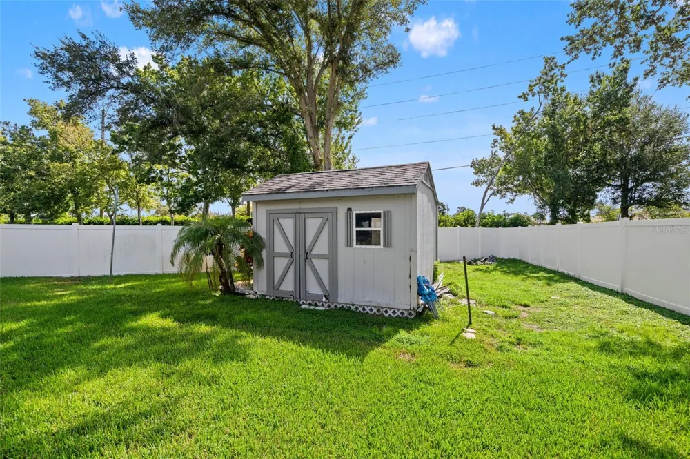 11312 ROBERT DR. Seminole, FL 33778