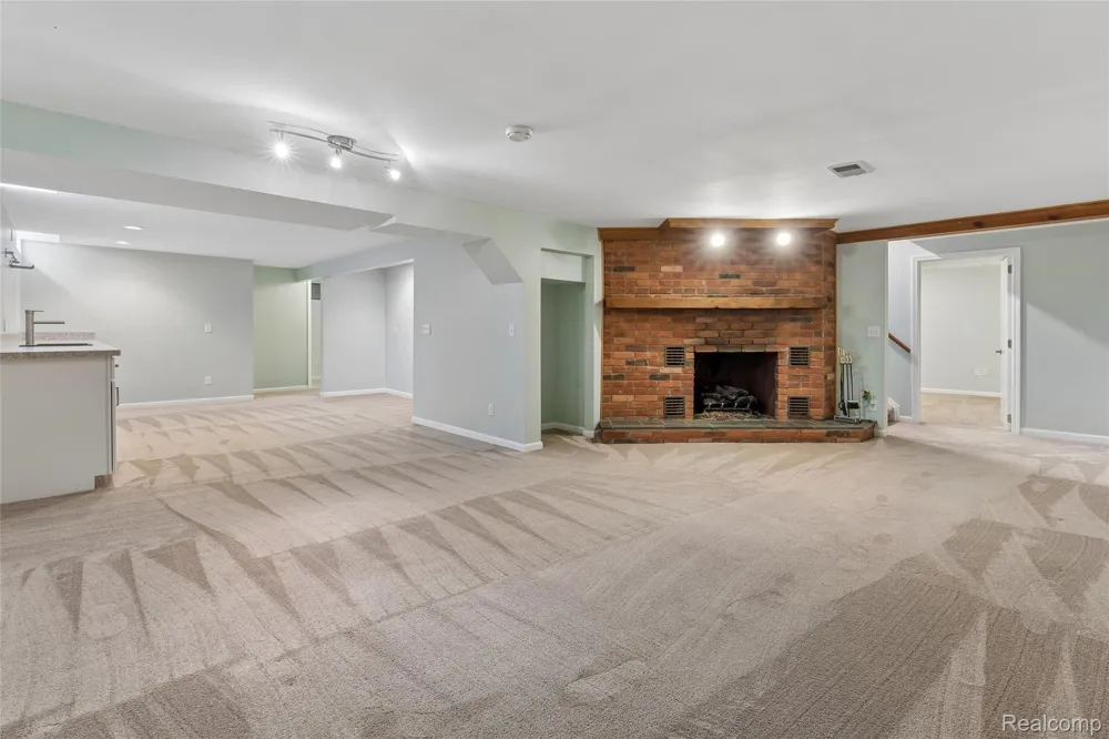 7510 Greene Haven Drive Independence Charter Township, MI 48348
