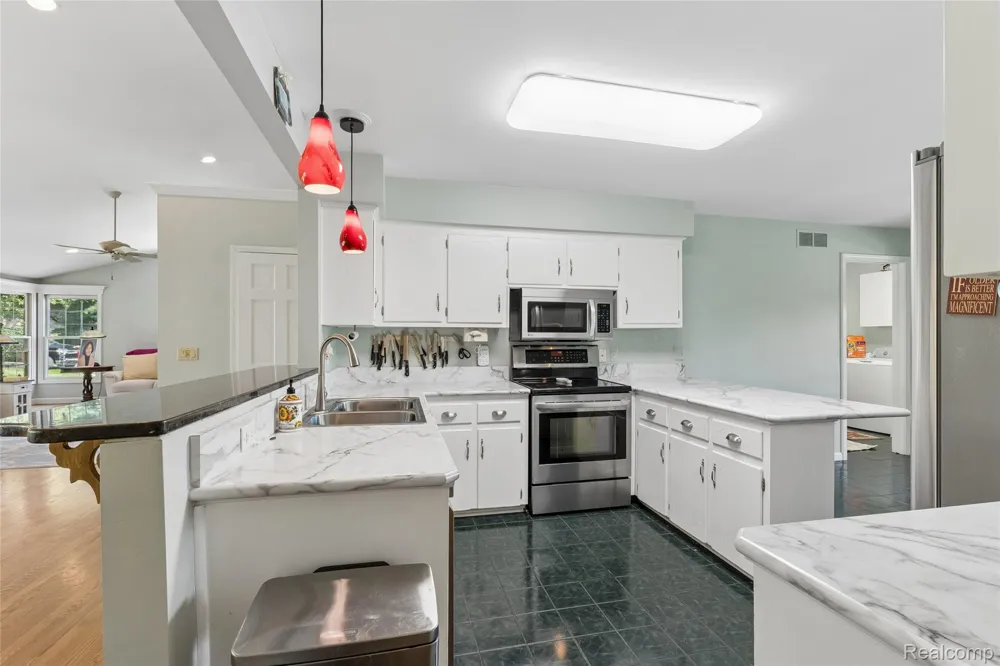 7510 Greene Haven Drive Independence Charter Township, MI 48348