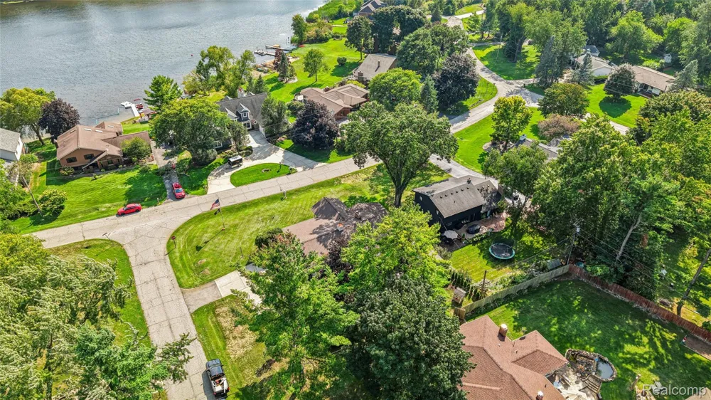 7510 Greene Haven Drive Independence Charter Township, MI 48348
