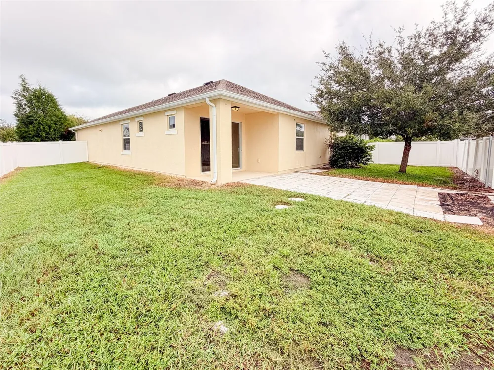 5022 SUNCATCHER DRIVE Wesley Chapel, FL 33545